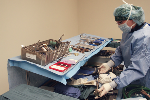 CDS-3060 Space Station Two Tier Back Table