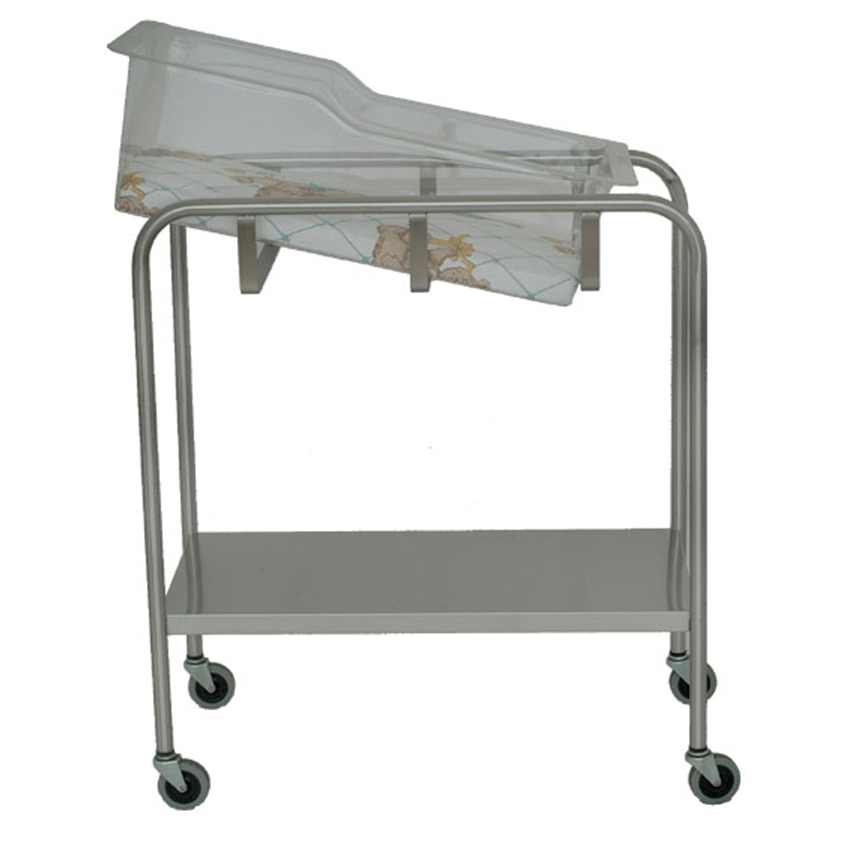 Bassinet with Shelf